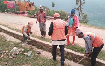 बैतडीका लेन्थवर्करहरुले तलव नपाएको २६ महिना पुग्यो, चाडपर्वका बेला चुल्हो बल्नै छाड्यो